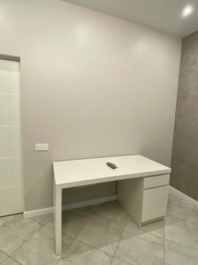 Vip Apartment In Odessa Экстерьер фото