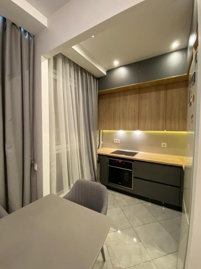 Vip Apartment In Odessa Экстерьер фото